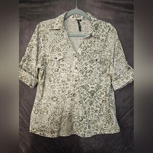 Green Button Down Top with Puff Sleeves and Notched Collar